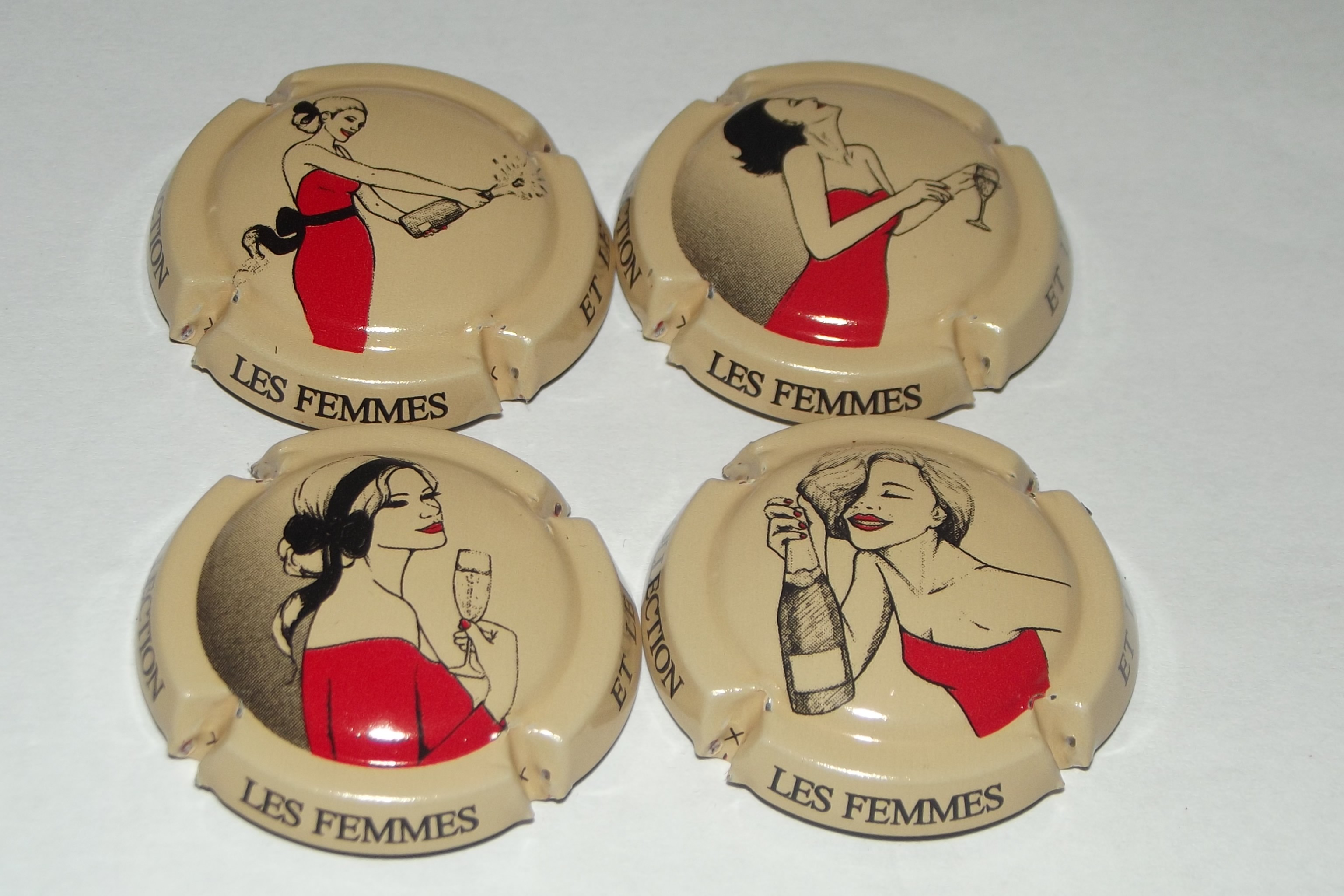 Les Femmes Série de 5 Capsules de champagne GENERIQUE 
